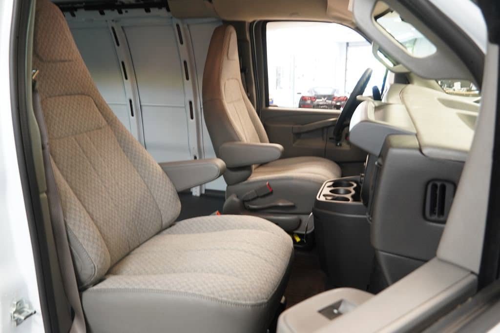 New 2026 Chevrolet Express 2500 RWD image 24