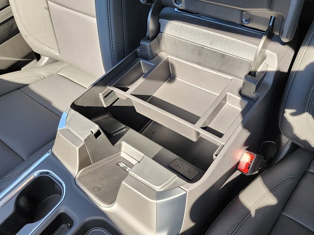 New 2026 GMC Sierra 1500 SLT w/ SLT Premium Plus Package image 32