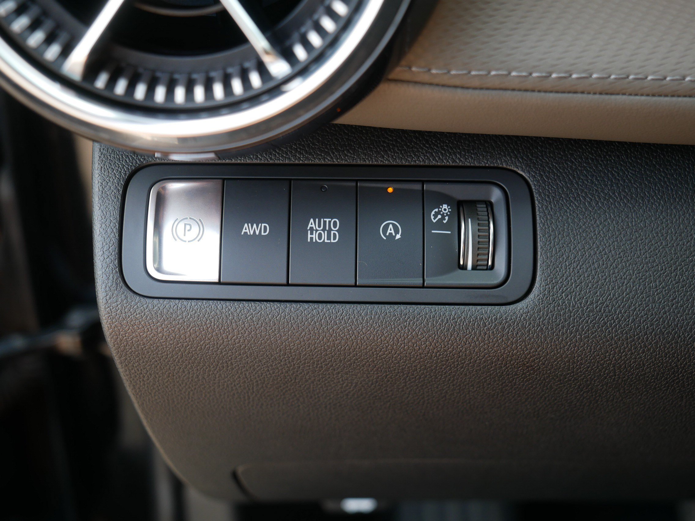 Used 2025 Chevrolet Equinox LT w/ Convenience Package II AWD/4WD image 26