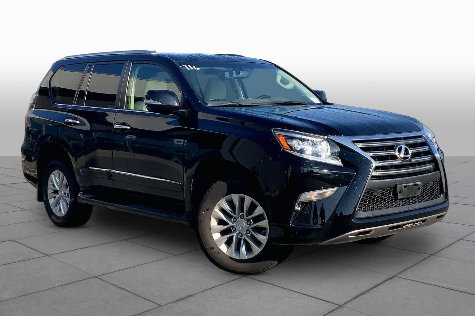 Used 2017 Lexus GX 460 Premium AWD/4WD image 3