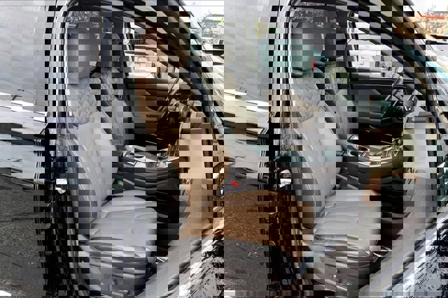 Used 2023 Hyundai Santa Fe Limited AWD/4WD image 6