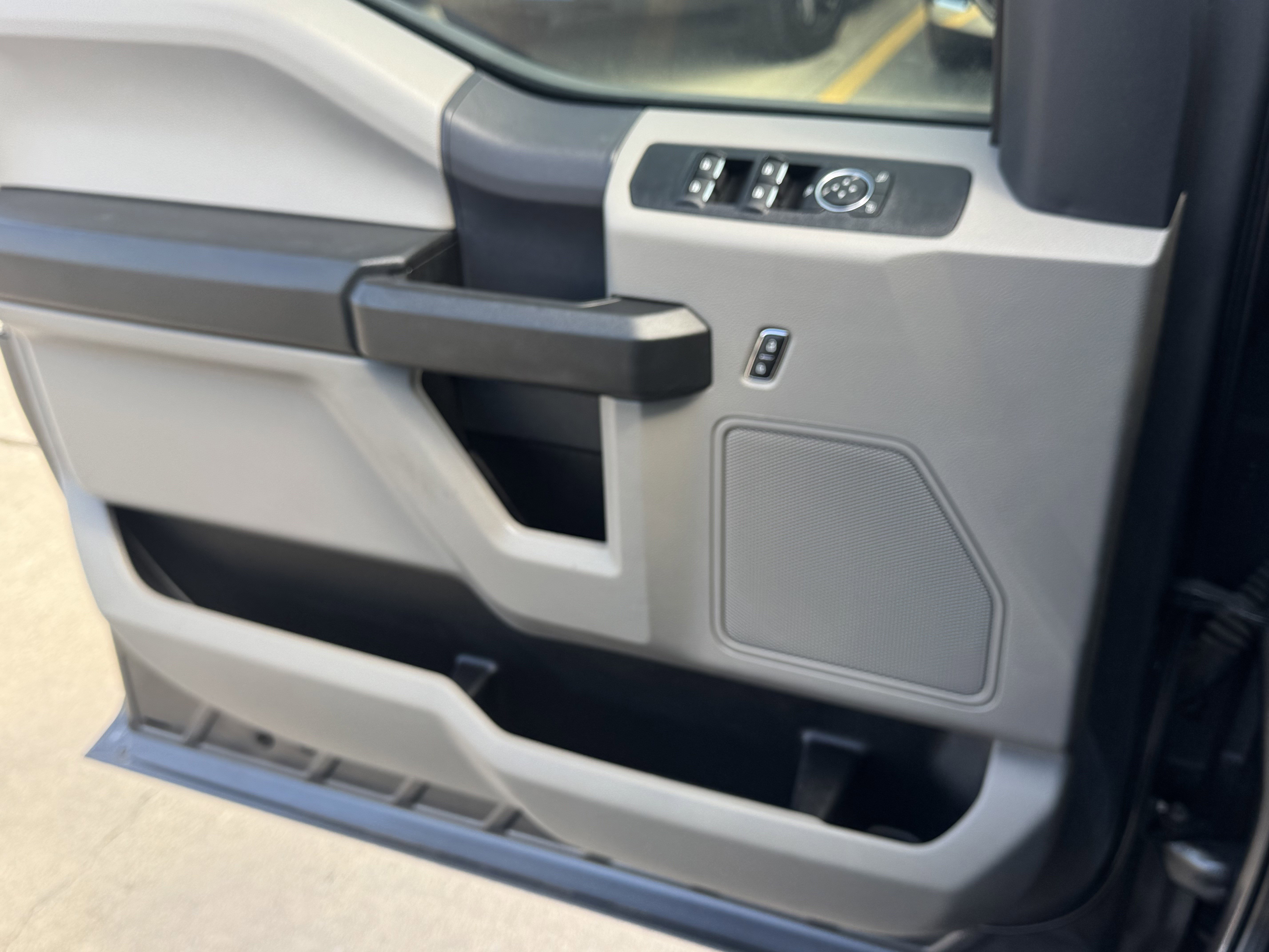 Used 2022 Ford F350 XL w/ STX Appearance Package image 25