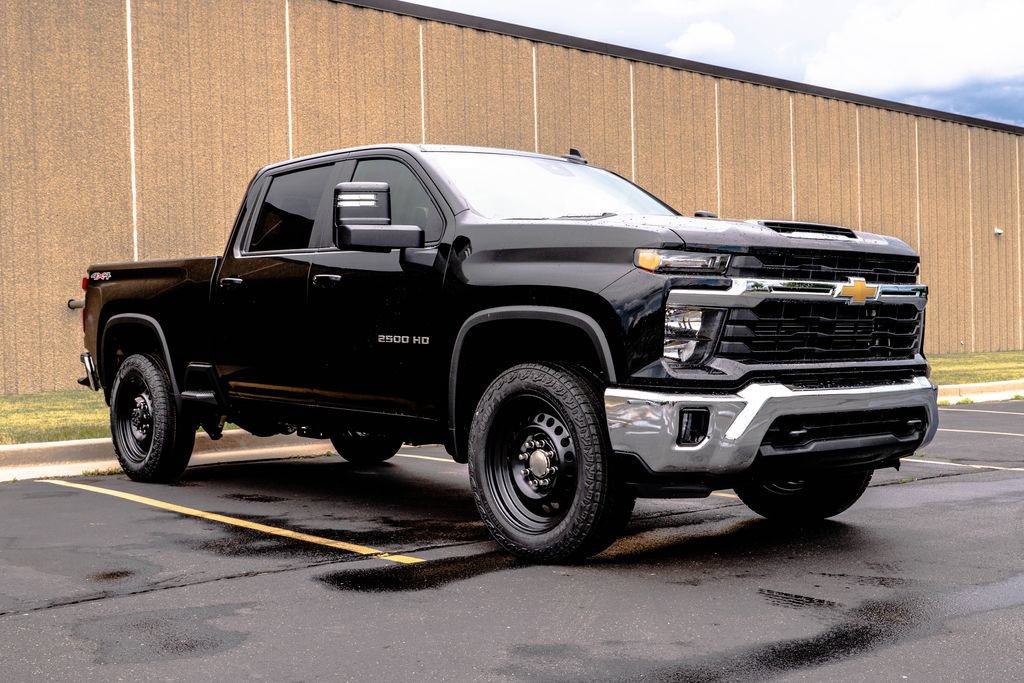 New 2026 Chevrolet Silverado 2500 LT w/ Convenience Package AWD/4WD image 2