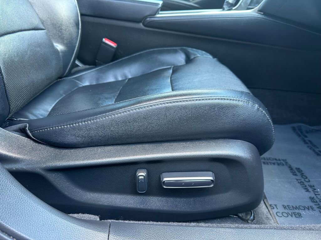 Used 2018 Honda Accord EX-L image 28
