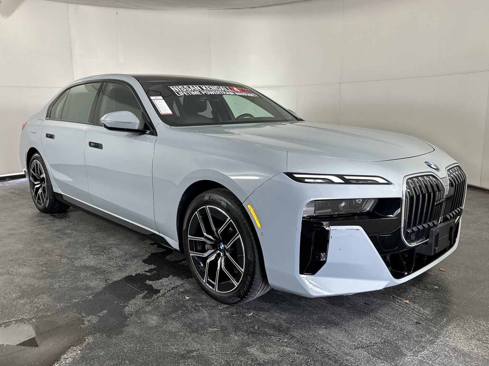 Used 2025 BMW 740i xDrive AWD/4WD video 2