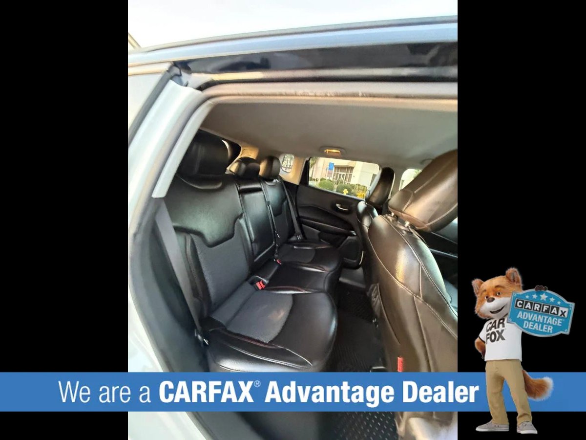 Used 2020 Jeep Compass Trailhawk AWD/4WD image 38
