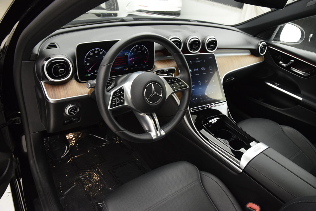 Used 2024 Mercedes-Benz C 300 Sedan image 21