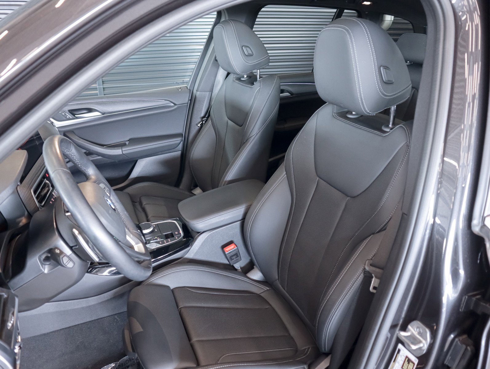 Used 2023 BMW X3 sDrive30i w/ Convenience Package RWD image 6
