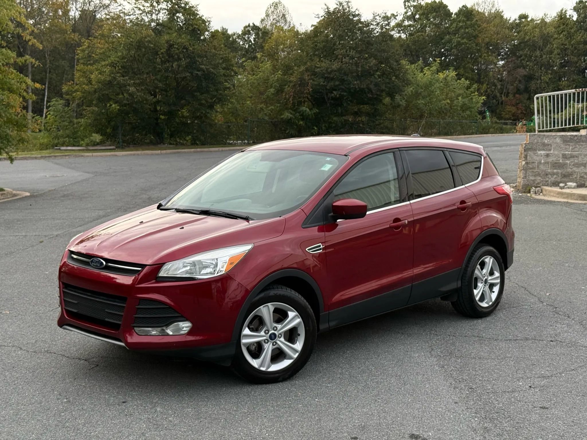 Used 2016 Ford Escape SE