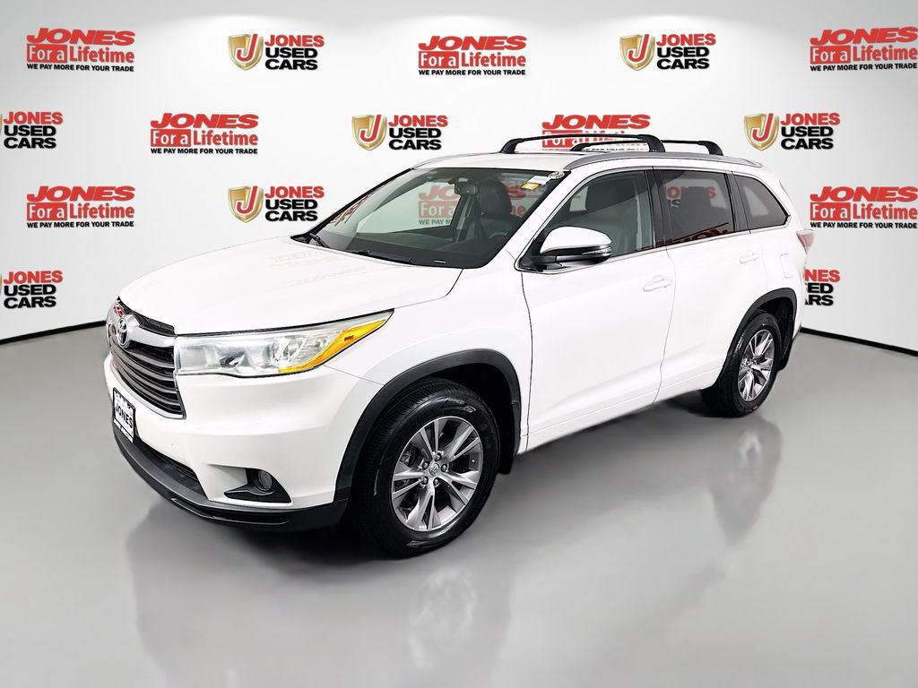 Used 2014 Toyota Highlander XLE AWD/4WD image 15