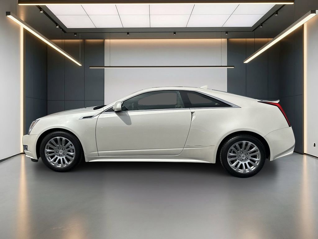 Used 2014 Ford Escape Titanium w/ Equipment Group 401A image 2