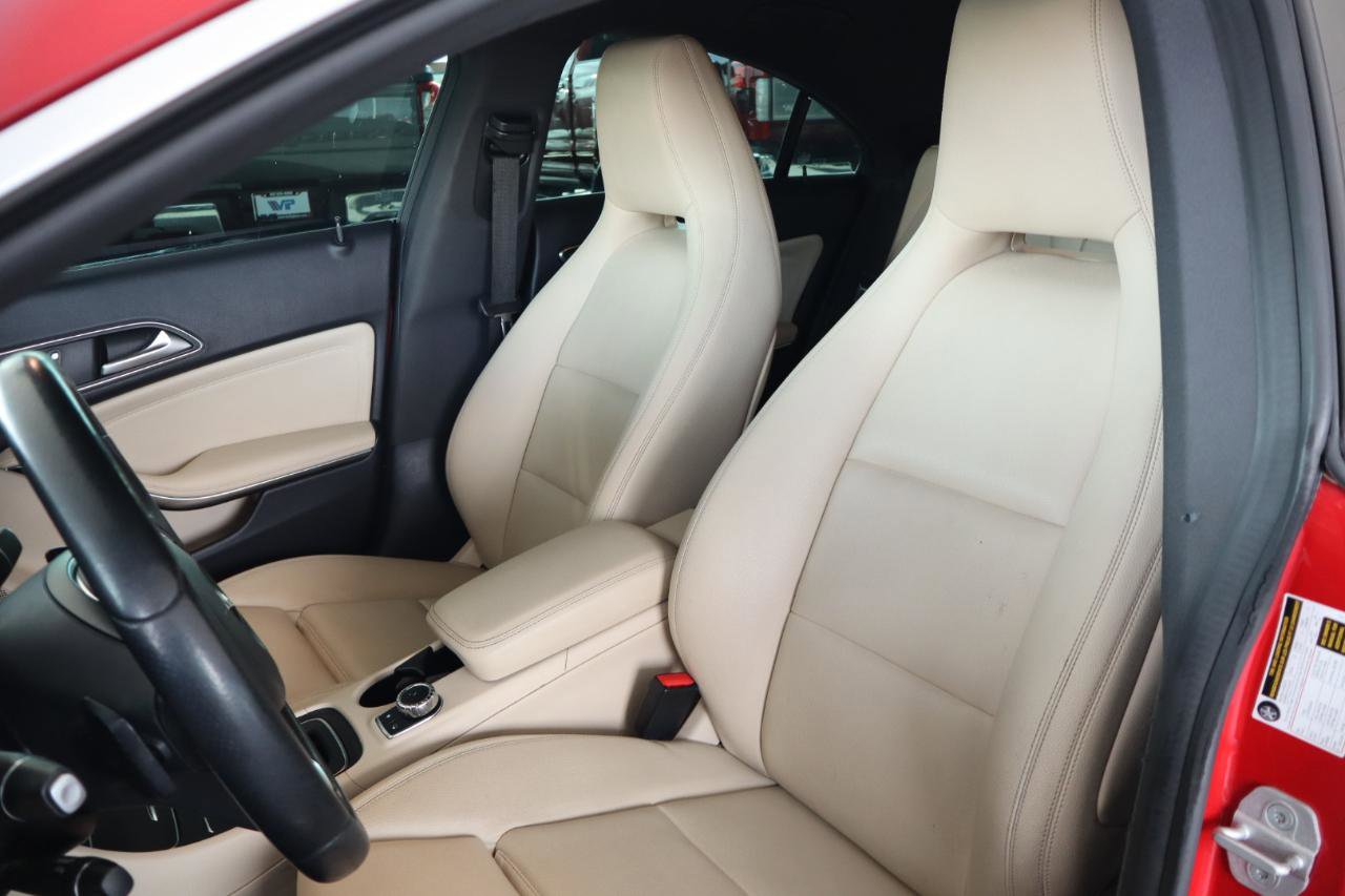 Used 2018 Mercedes-Benz CLA 250 image 14