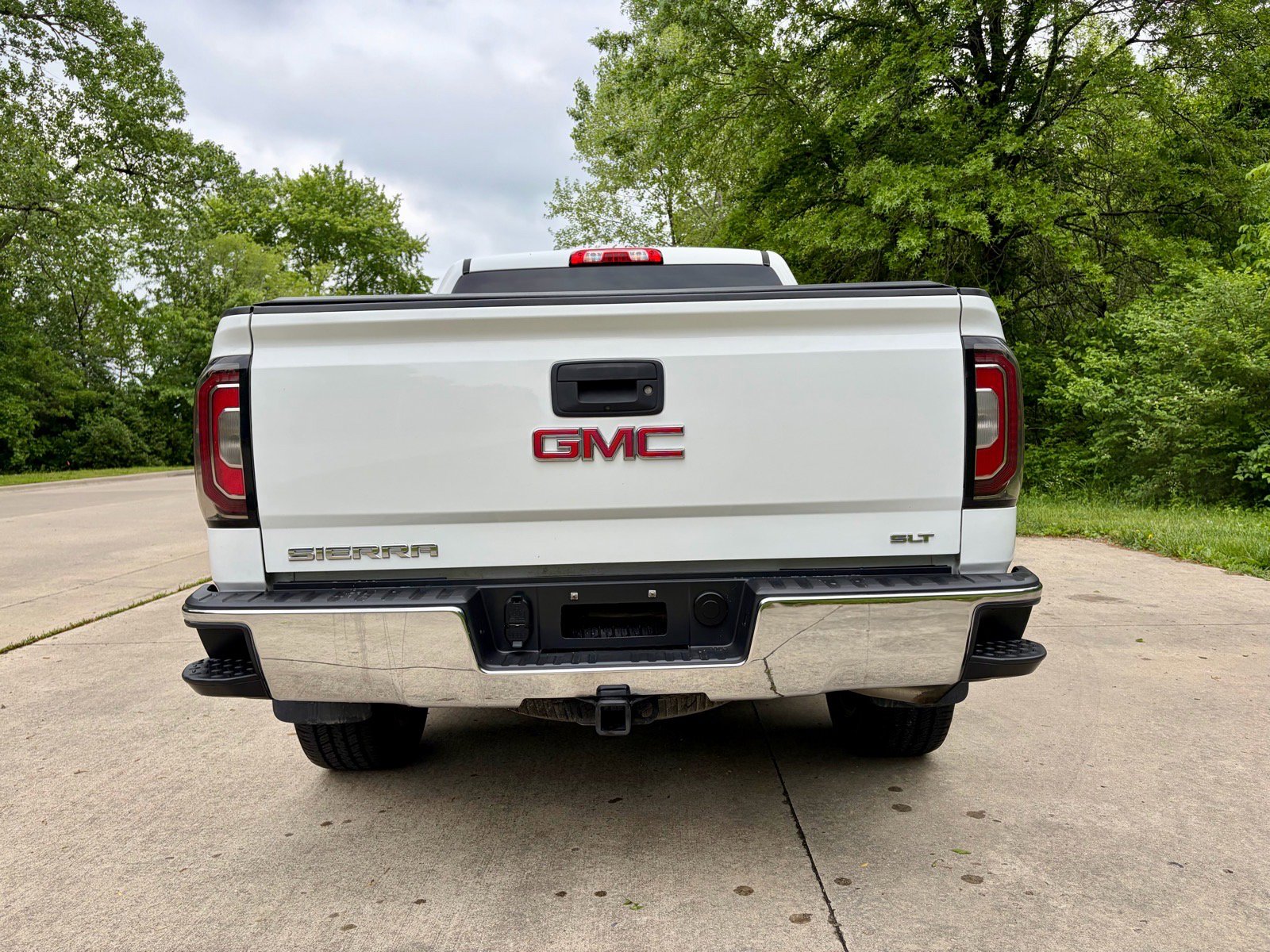 Used 2016 GMC Sierra 1500 SLT w/ SLT Premium Package AWD/4WD image 11
