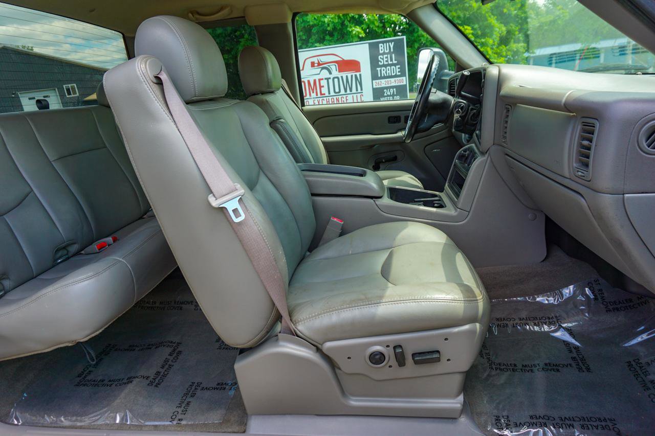 Used 2005 GMC Sierra 2500 SLT w/ Heavy-Duty Power Package AWD/4WD image 21