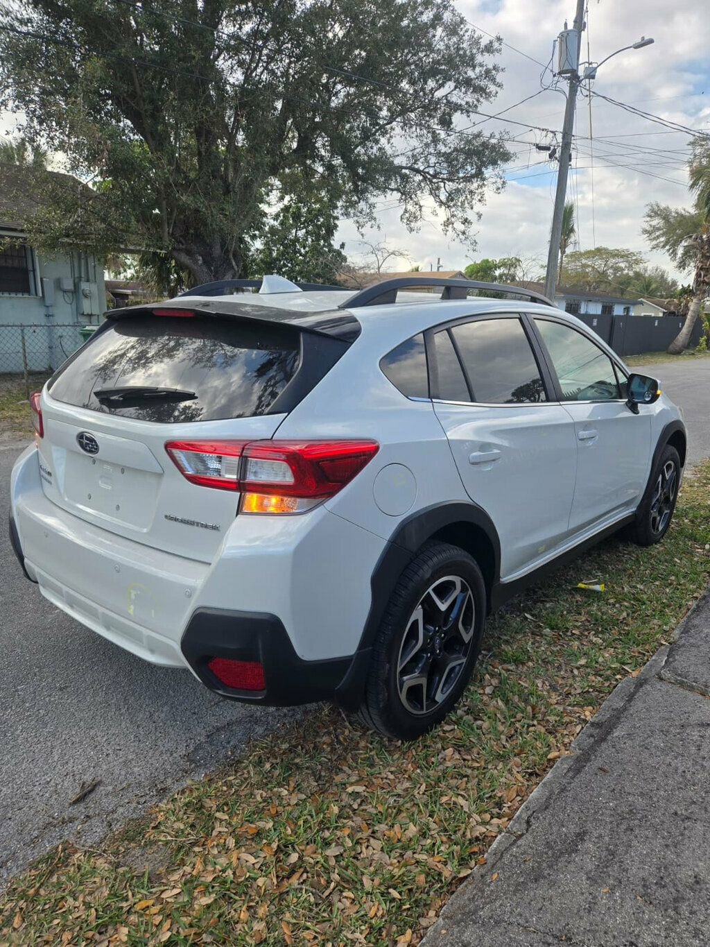 Used 2019 Subaru Crosstrek 2.0i Limited w/ Moonroof Package w/Navigation image 8
