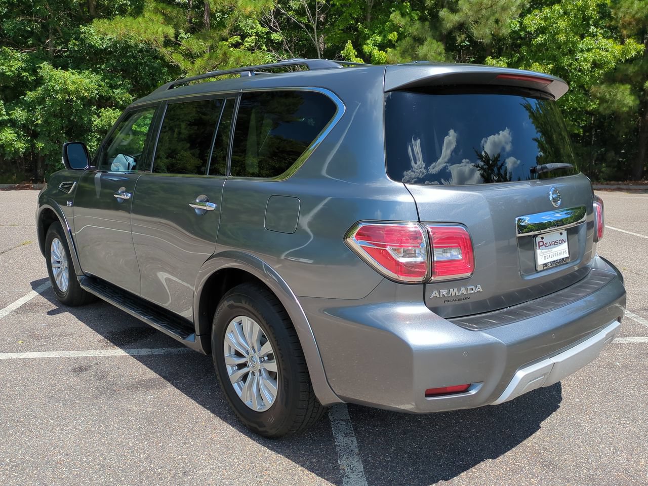 Used 2018 Nissan Armada SV w/ Driver Package RWD image 6