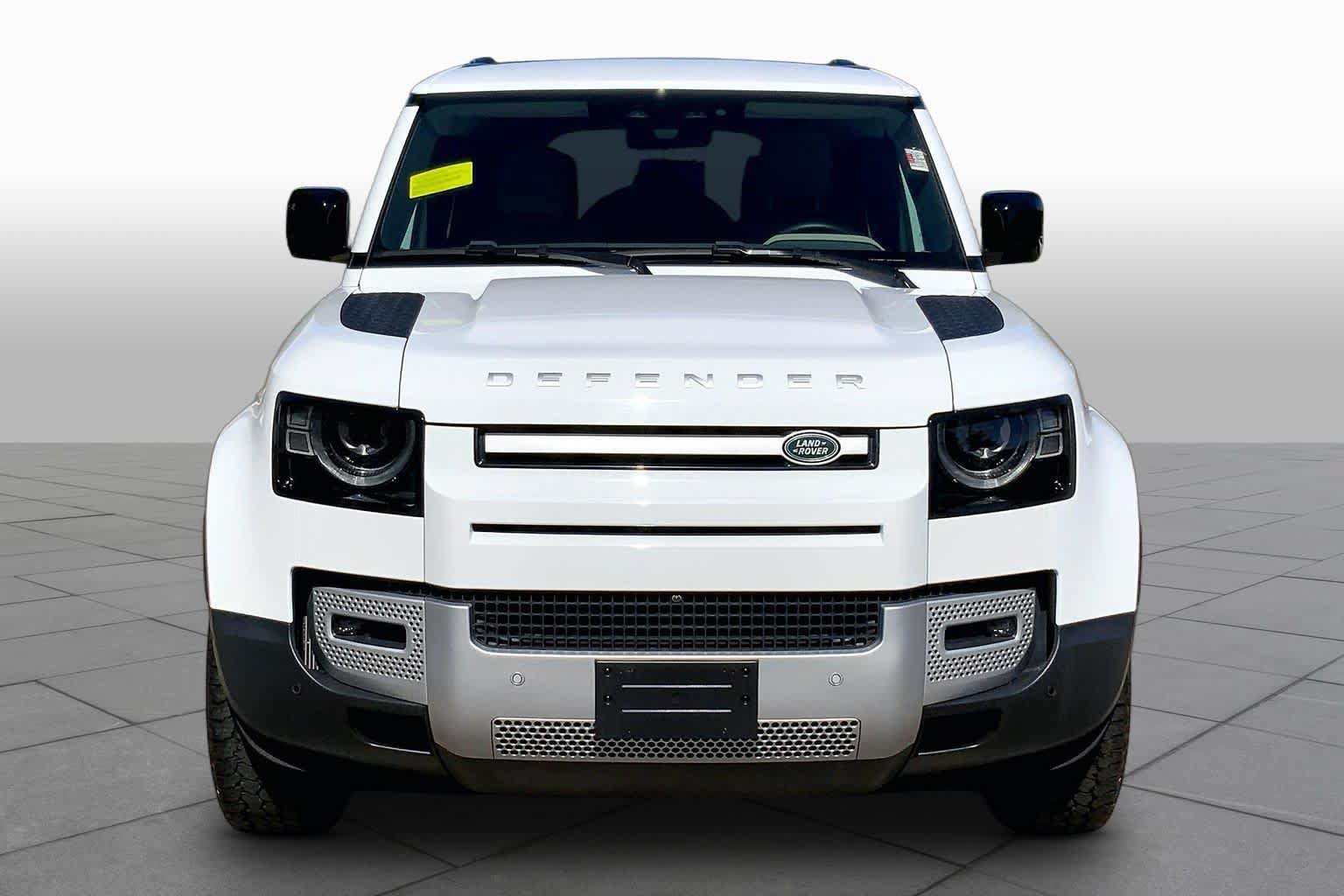 Used 2024 Land Rover Defender 110 S AWD/4WD image 4