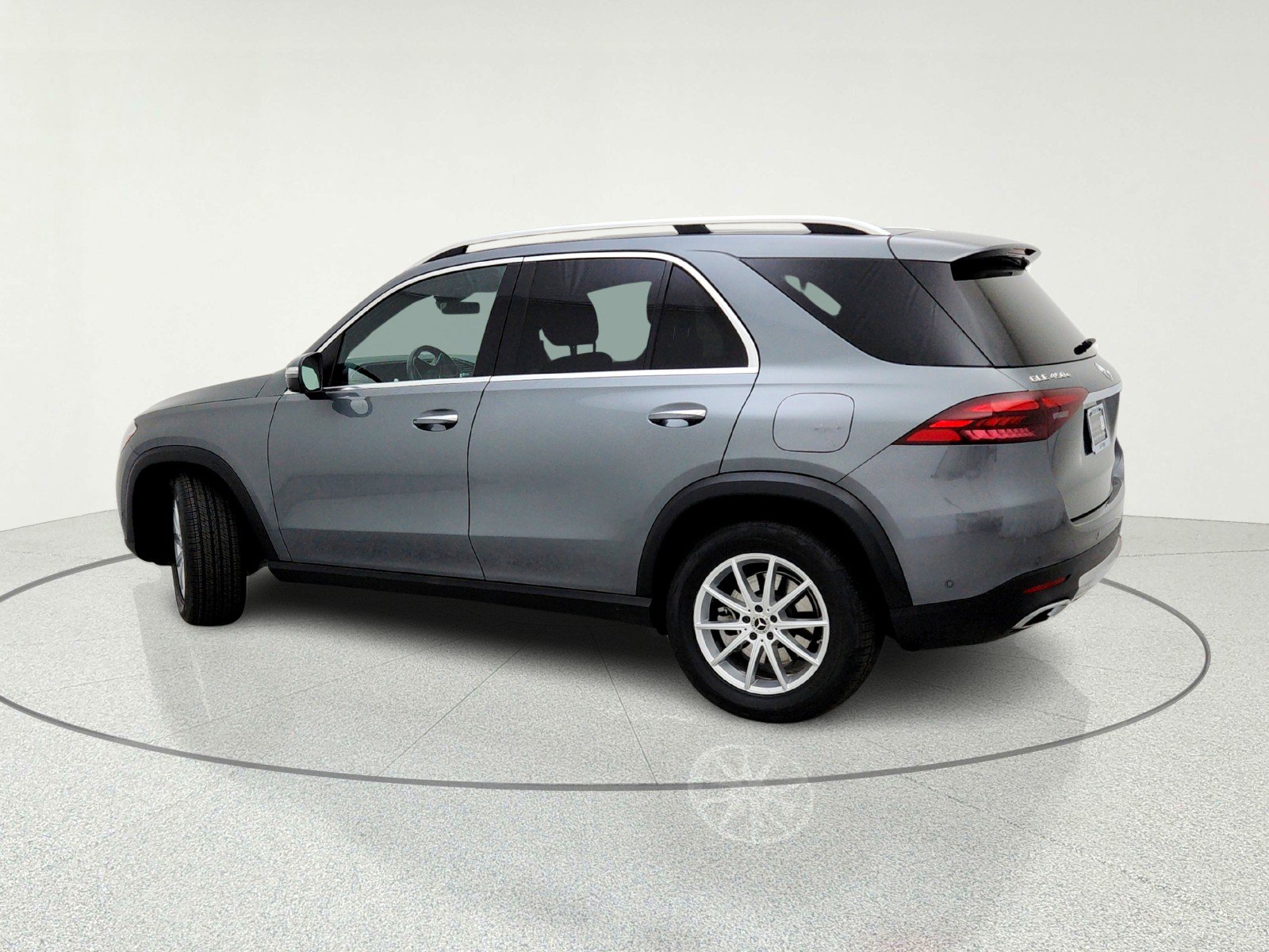 Certified 2024 Mercedes-Benz GLE 450e 4MATIC image 13