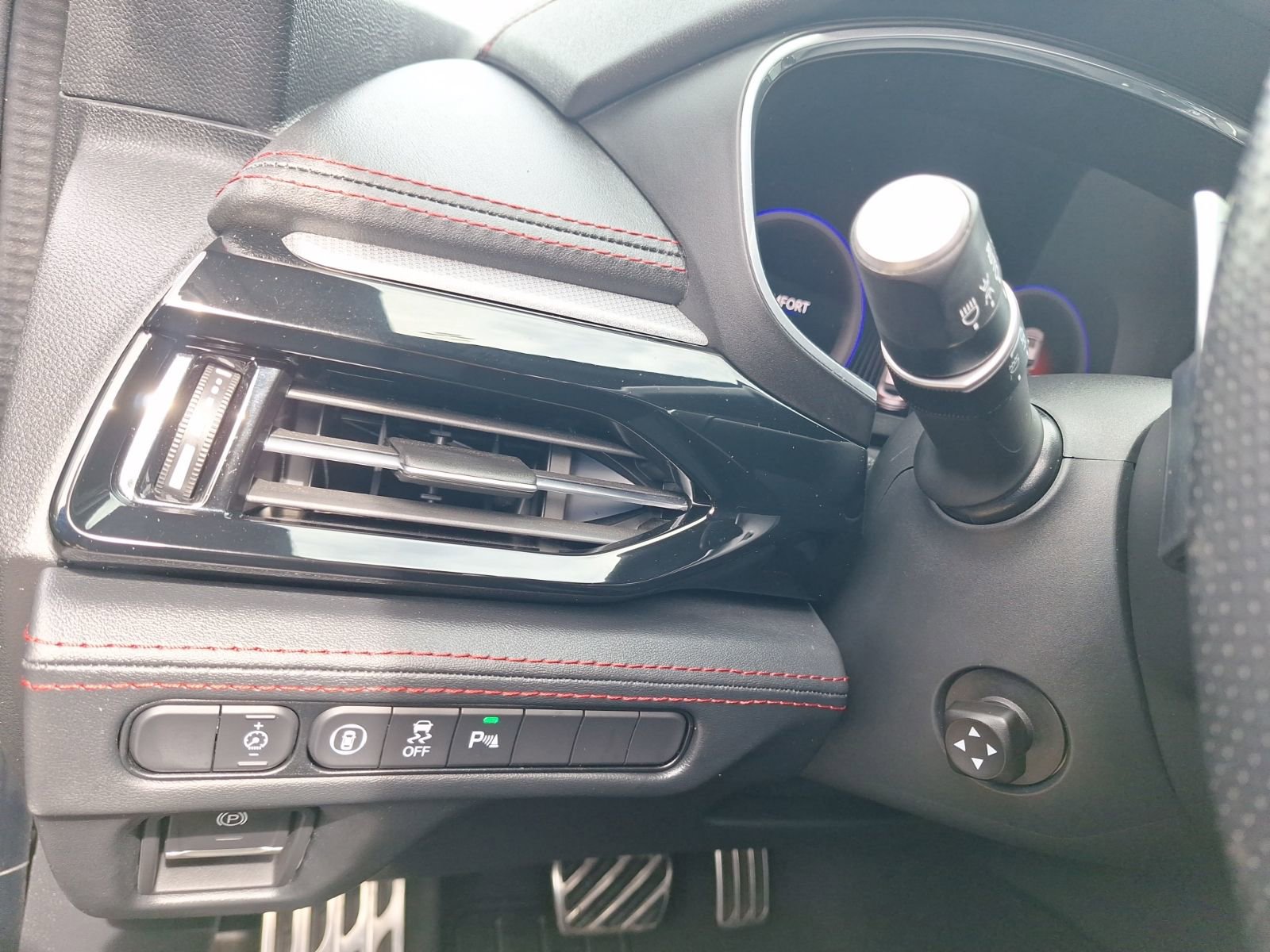 Used 2022 Acura MDX A-Spec image 20