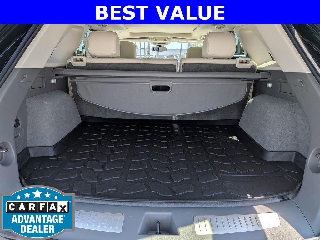 Used 2022 Cadillac XT5 Premium Luxury FWD image 12