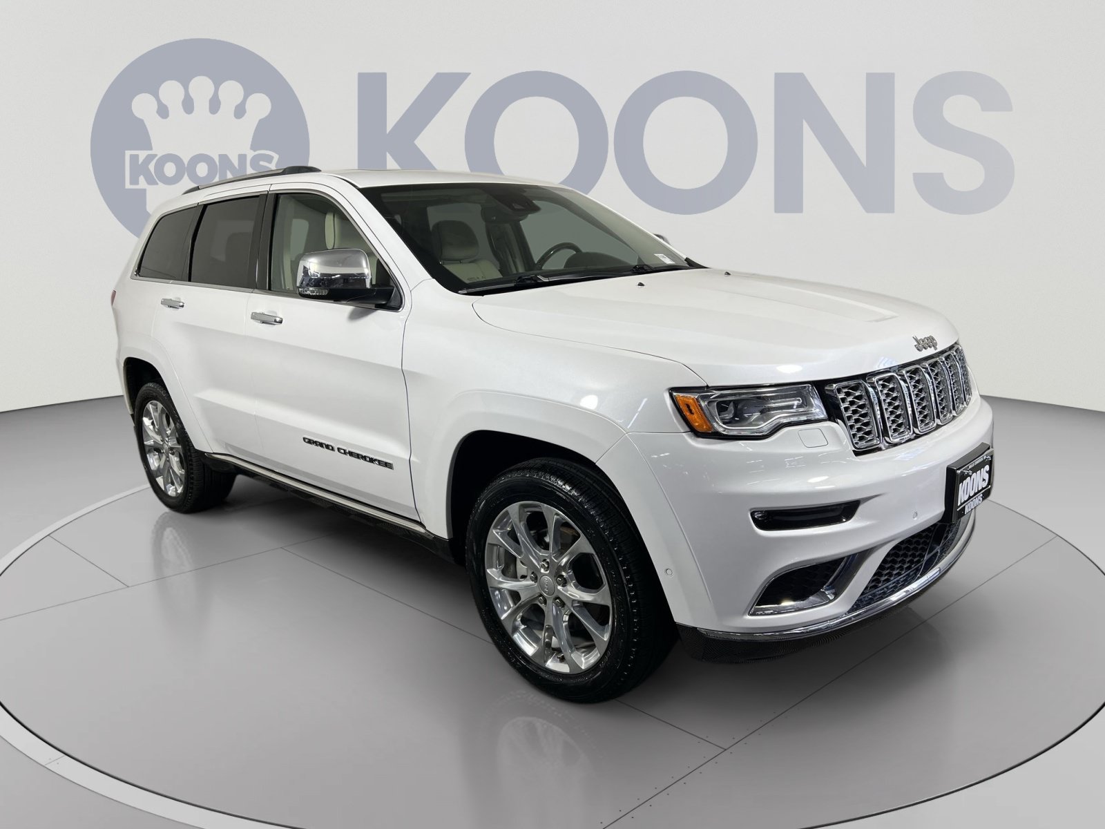 Used 2020 Jeep Grand Cherokee Summit AWD/4WD image 2