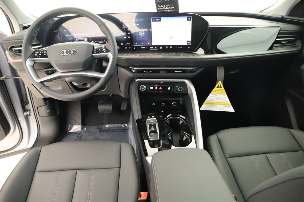 New 2025 Audi Q5 Premium Plus image 18