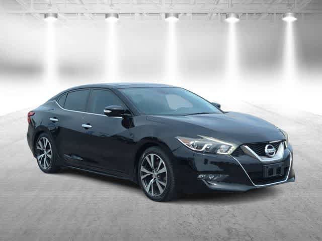 Used 2017 Nissan Maxima Platinum FWD image 2