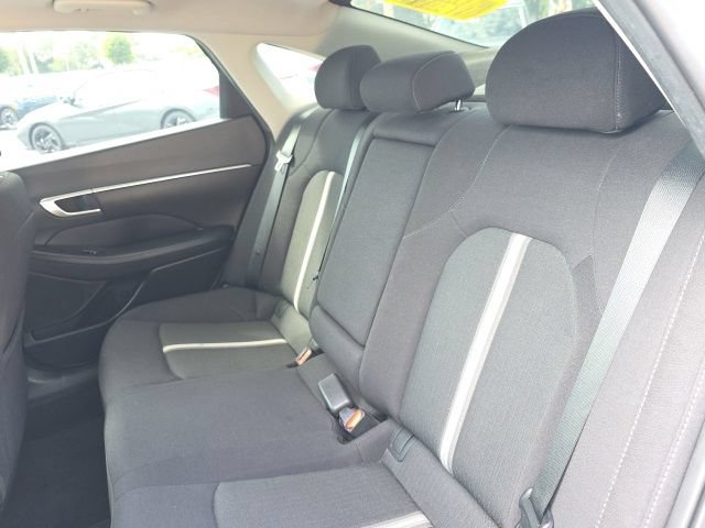 Certified 2022 Hyundai Sonata SEL w/ Convenience Package FWD image 7