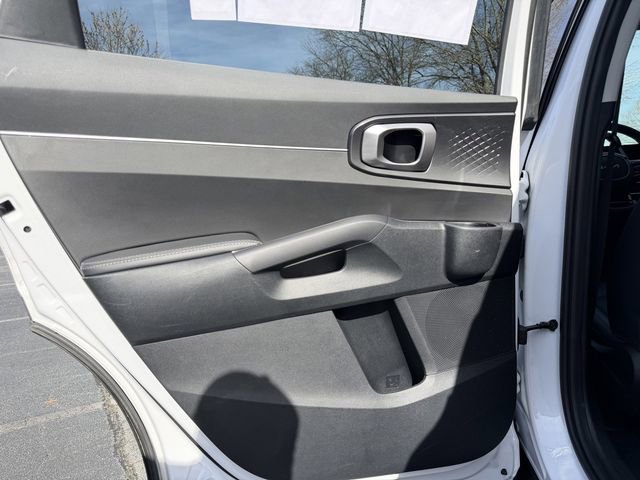 Certified 2025 Kia Sorento S image 23