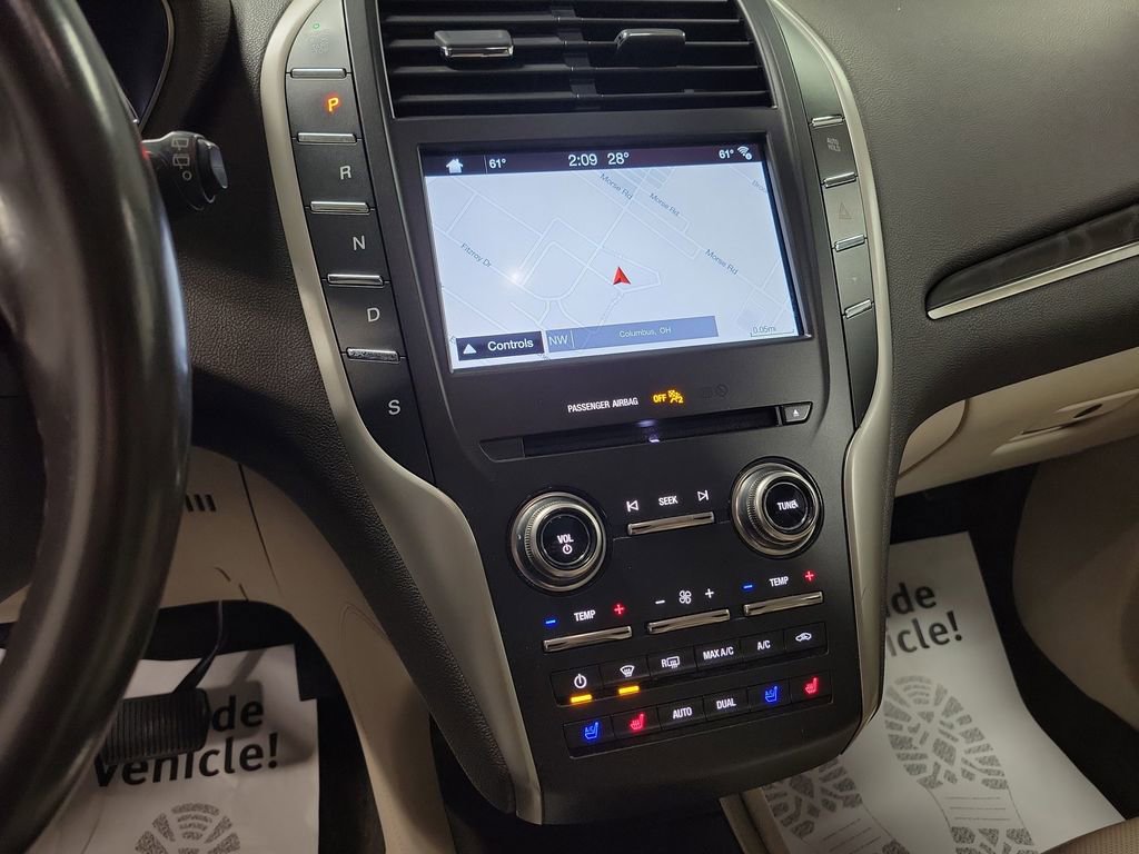 Used 2017 Lincoln MKC Reserve image 15