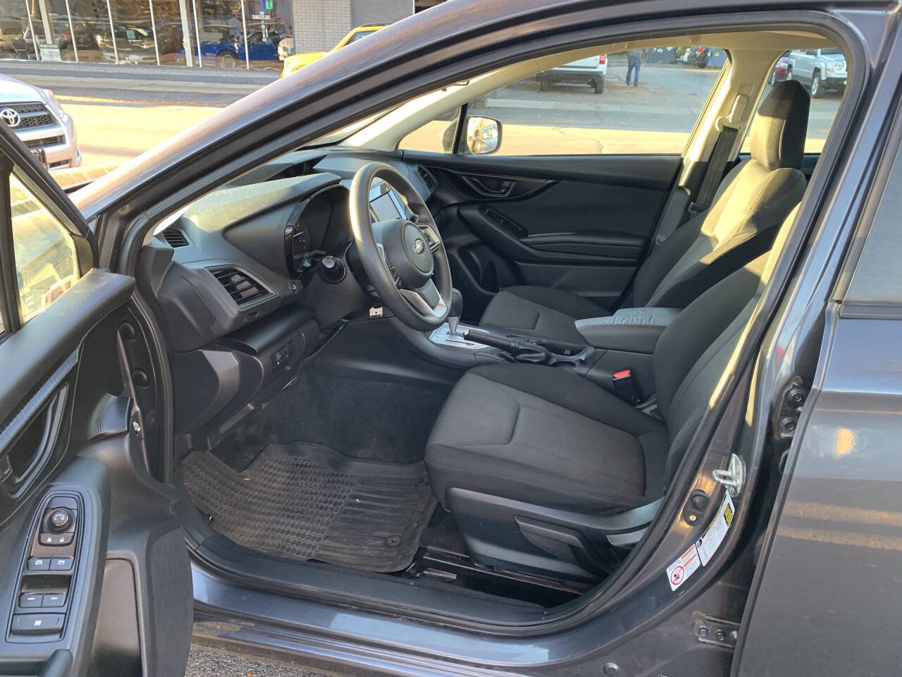 Used 2020 Subaru Impreza 2.0i AWD/4WD image 10