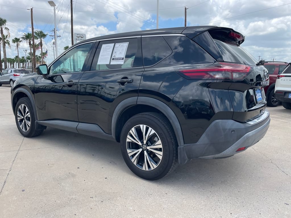 Certified 2021 Nissan Rogue SV FWD image 3