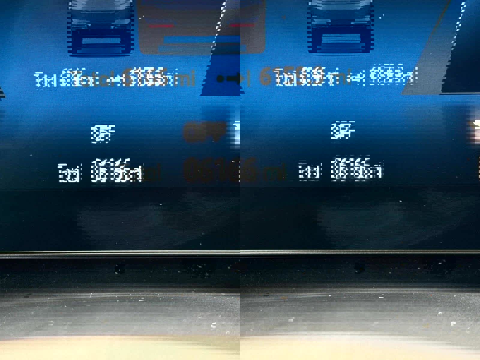 Certified 2025 BMW iX xDrive50 w/ Sport Package image 26