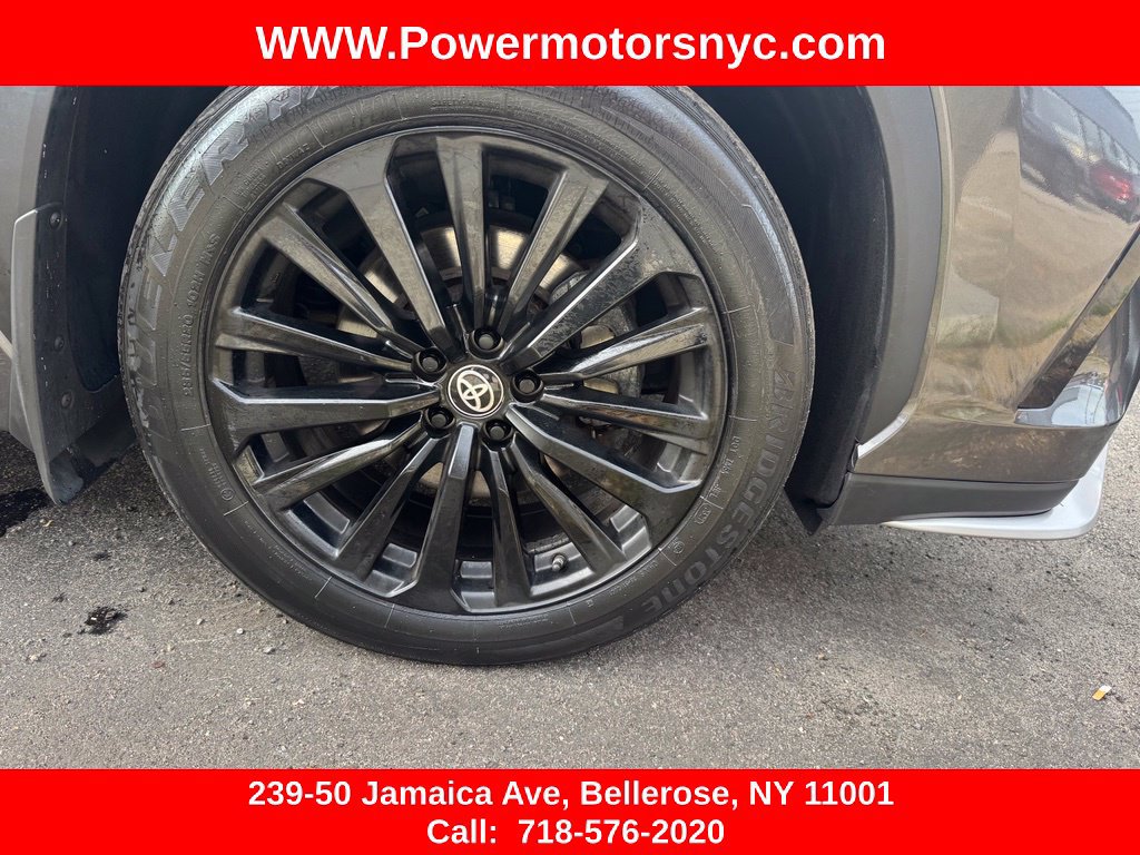 Used 2023 Toyota Highlander XSE AWD/4WD image 15