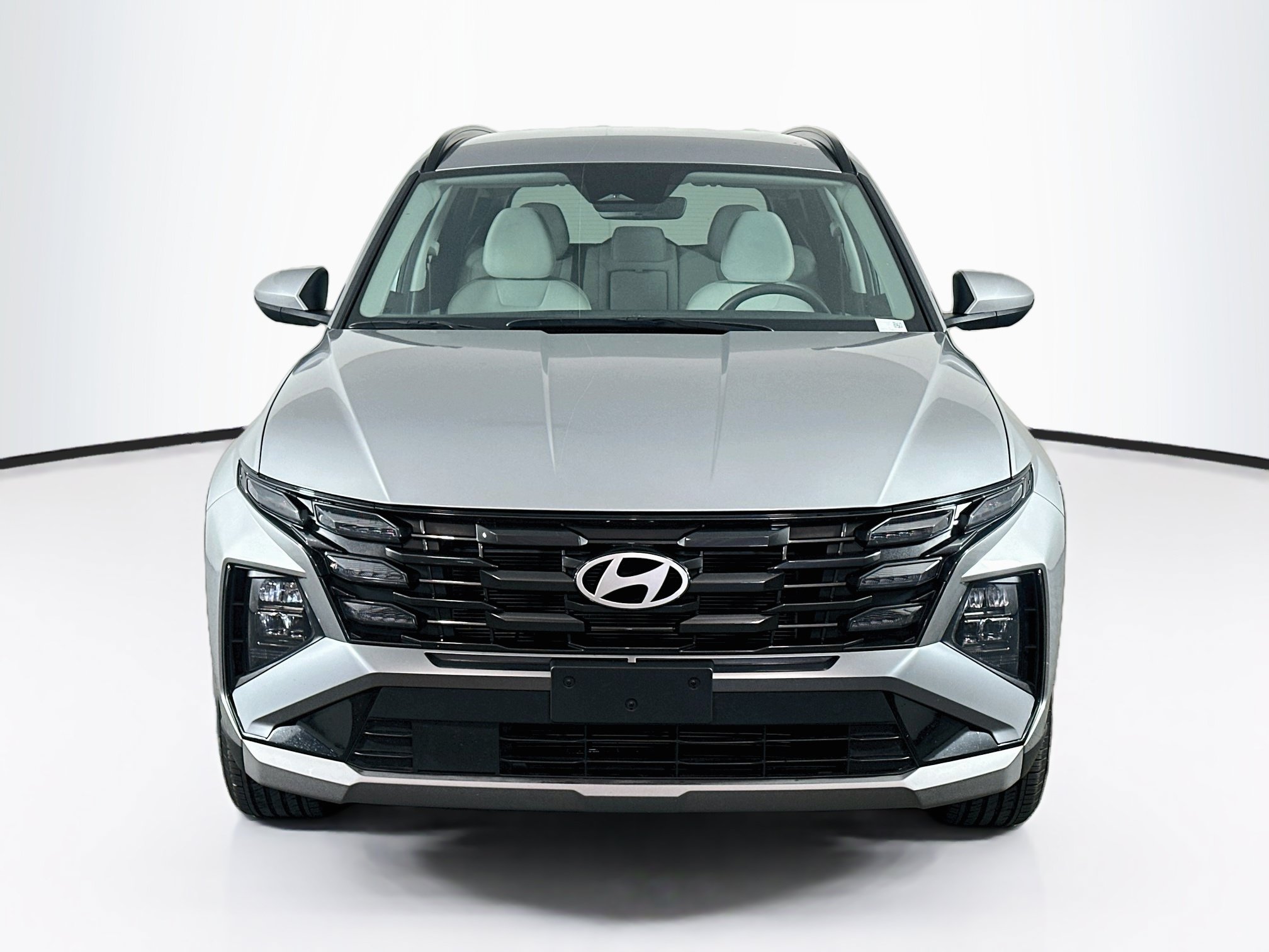Used 2025 Hyundai Tucson SEL FWD image 2