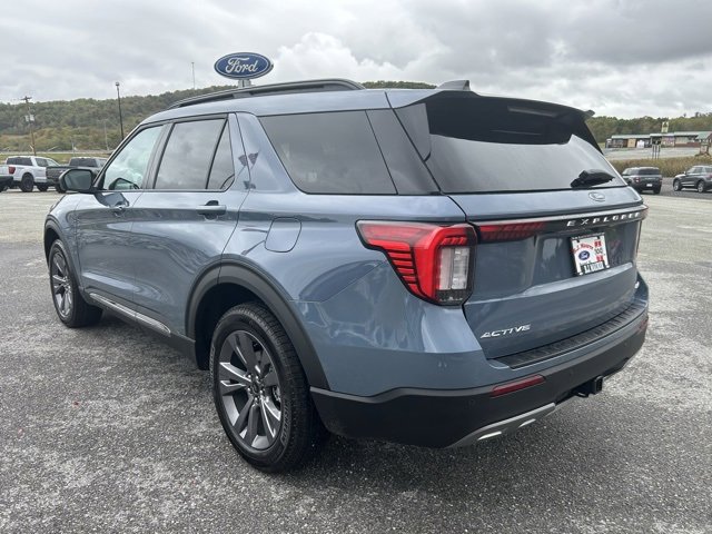 New 2025 Ford Explorer Active image 7