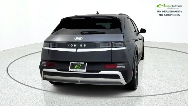 Used 2025 Hyundai Ioniq 5 SEL RWD image 8
