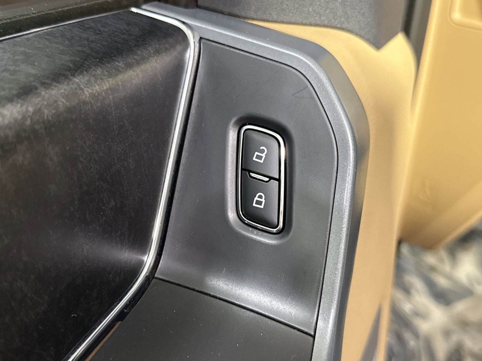 Used 2023 Ford F150 XLT w/ Equipment Group 302A High image 17