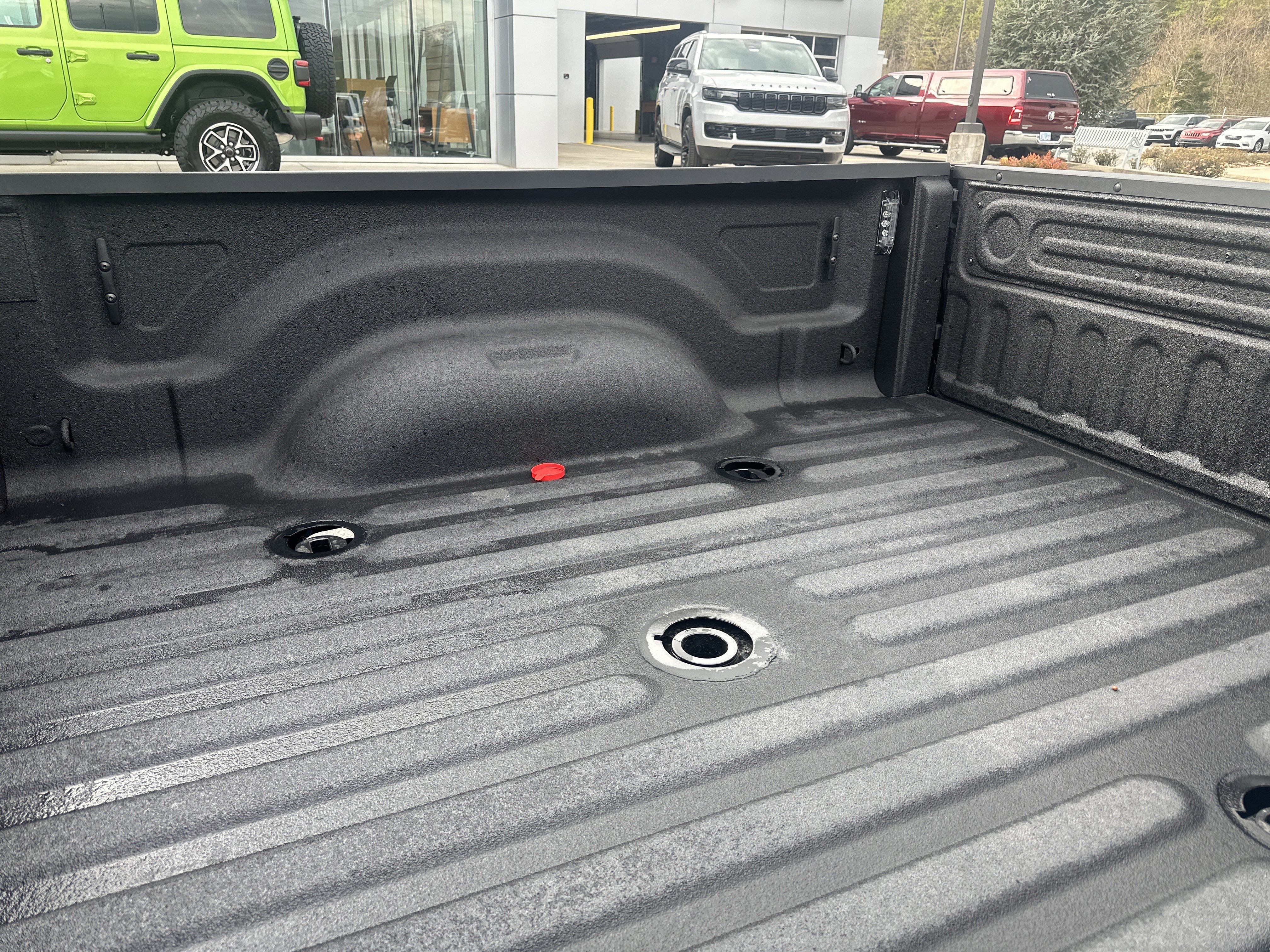 New 2026 RAM 2500 Laramie AWD/4WD image 21