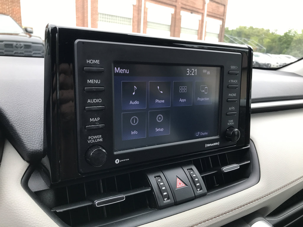 Certified 2021 Toyota RAV4 XLE Premium AWD/4WD image 21