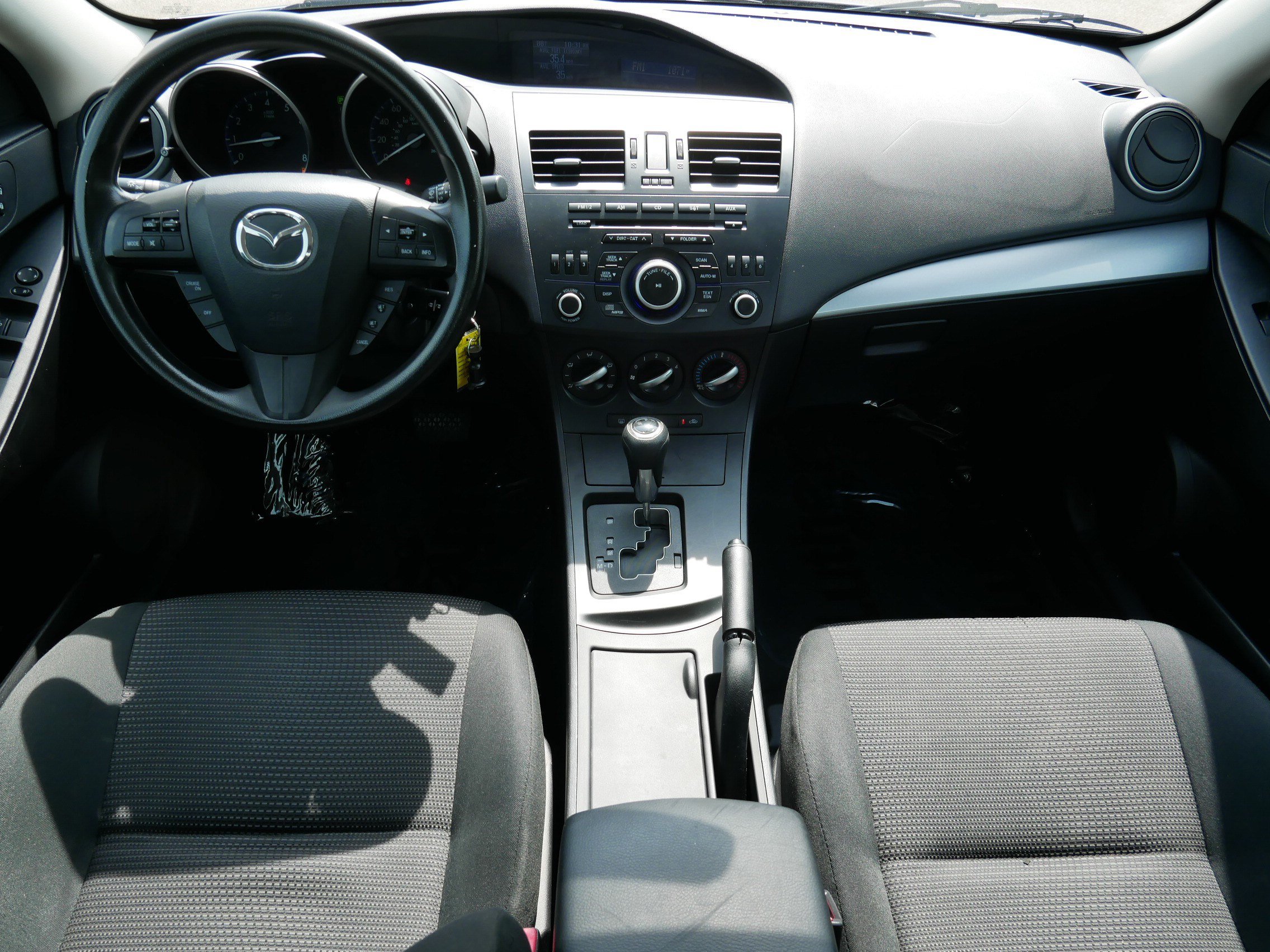 Used 2013 MAZDA MAZDA3 i Sport FWD image 10