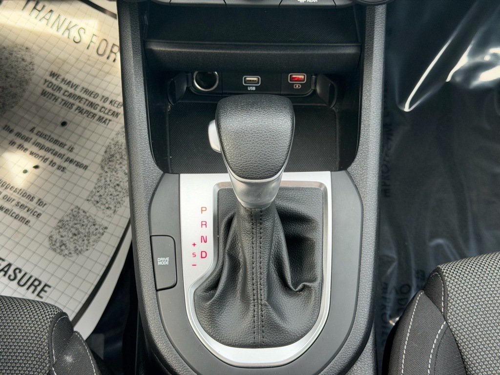 Used 2024 Kia Forte LXS w/ LXS Technology Package FWD image 15