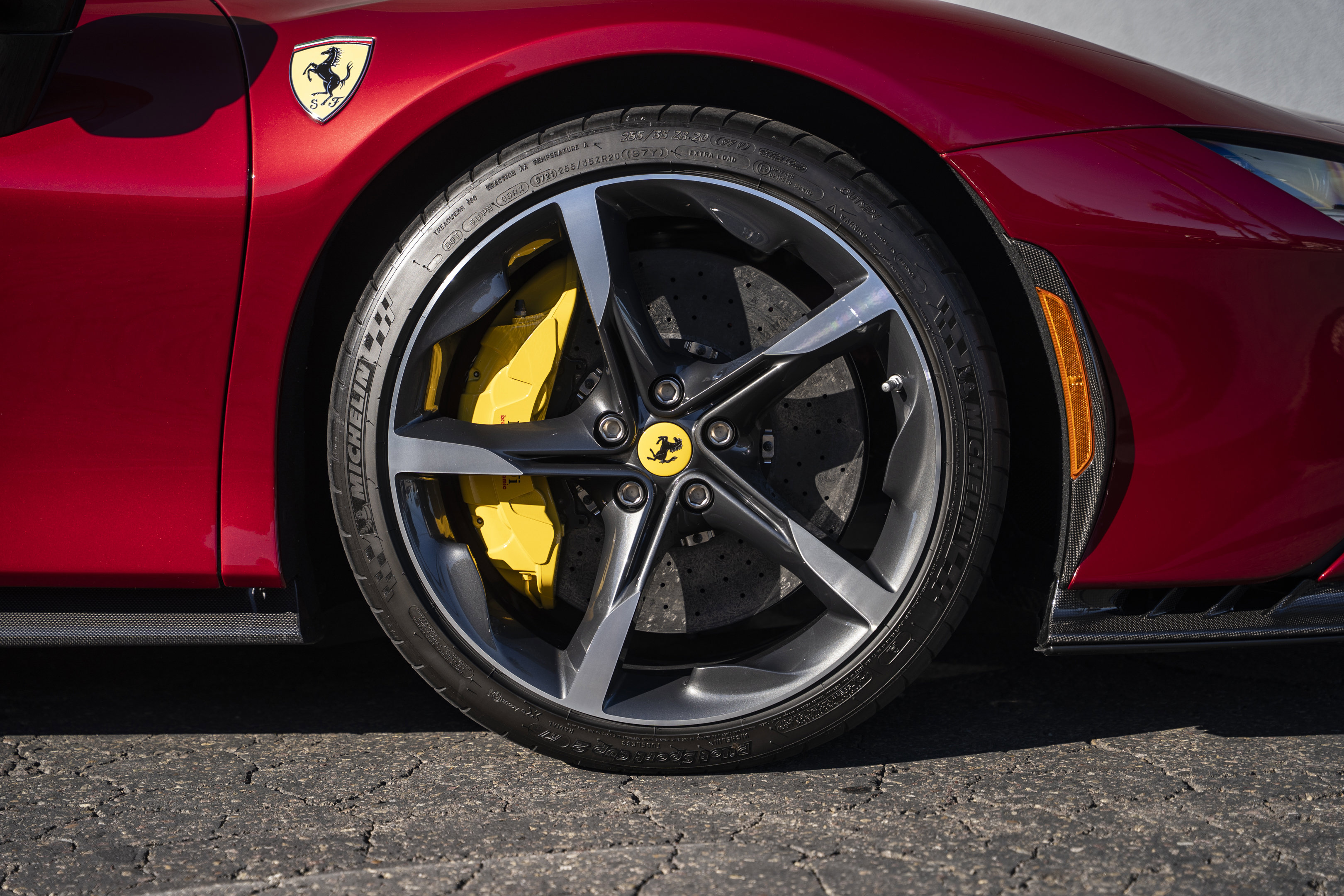 Used 2022 Ferrari SF90 Spider image 20
