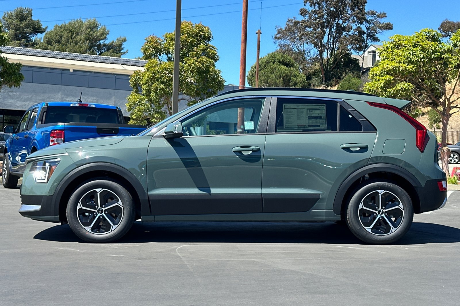 New 2026 Kia Niro EX w/ EX Premium Package FWD image 8