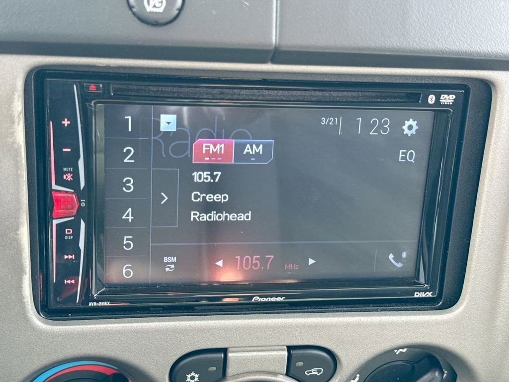 Used 2004 Chevrolet Colorado 2WD Extended Cab w/ Comfort Convenience Package image 16