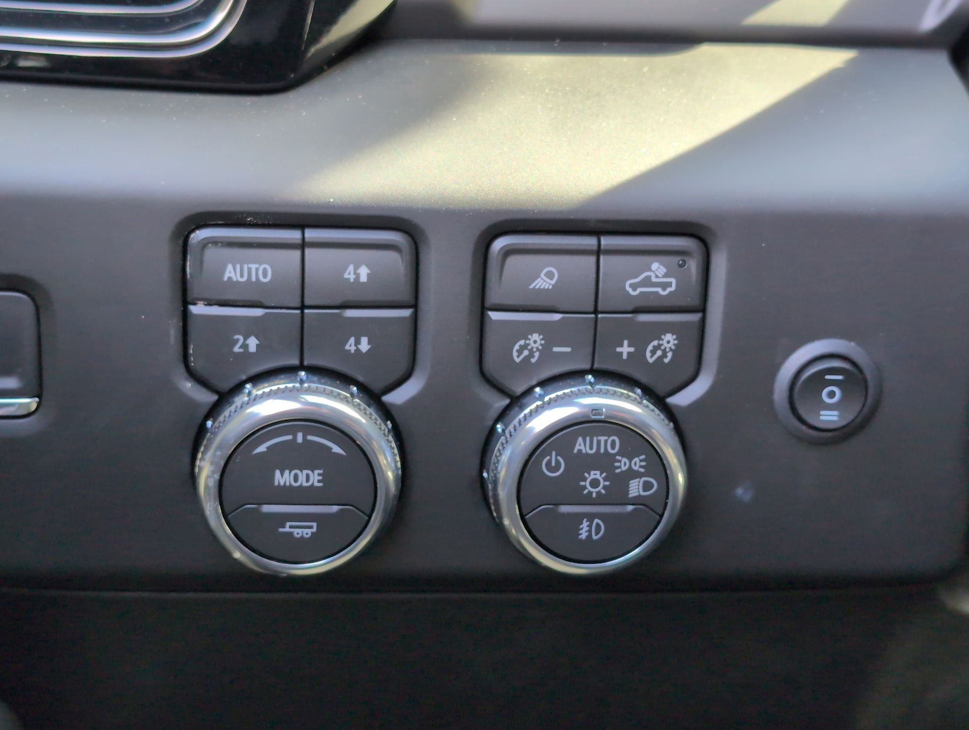 New 2026 GMC Sierra 2500 AT4X w/ AT4X AEV Edition AWD/4WD image 80