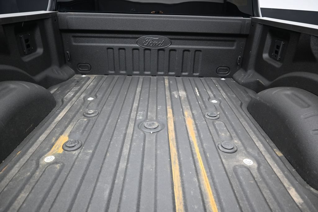 Used 2024 Ford F250 Platinum AWD/4WD image 13