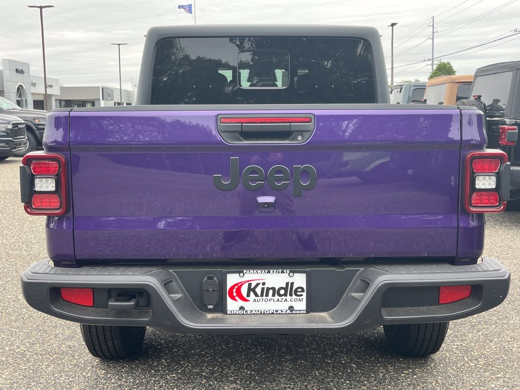 New 2026 Jeep Gladiator Sport AWD/4WD image 27