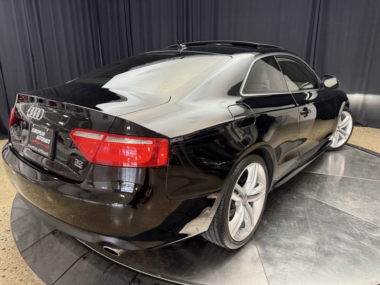 Used 2009 Audi A5 3.2 image 8