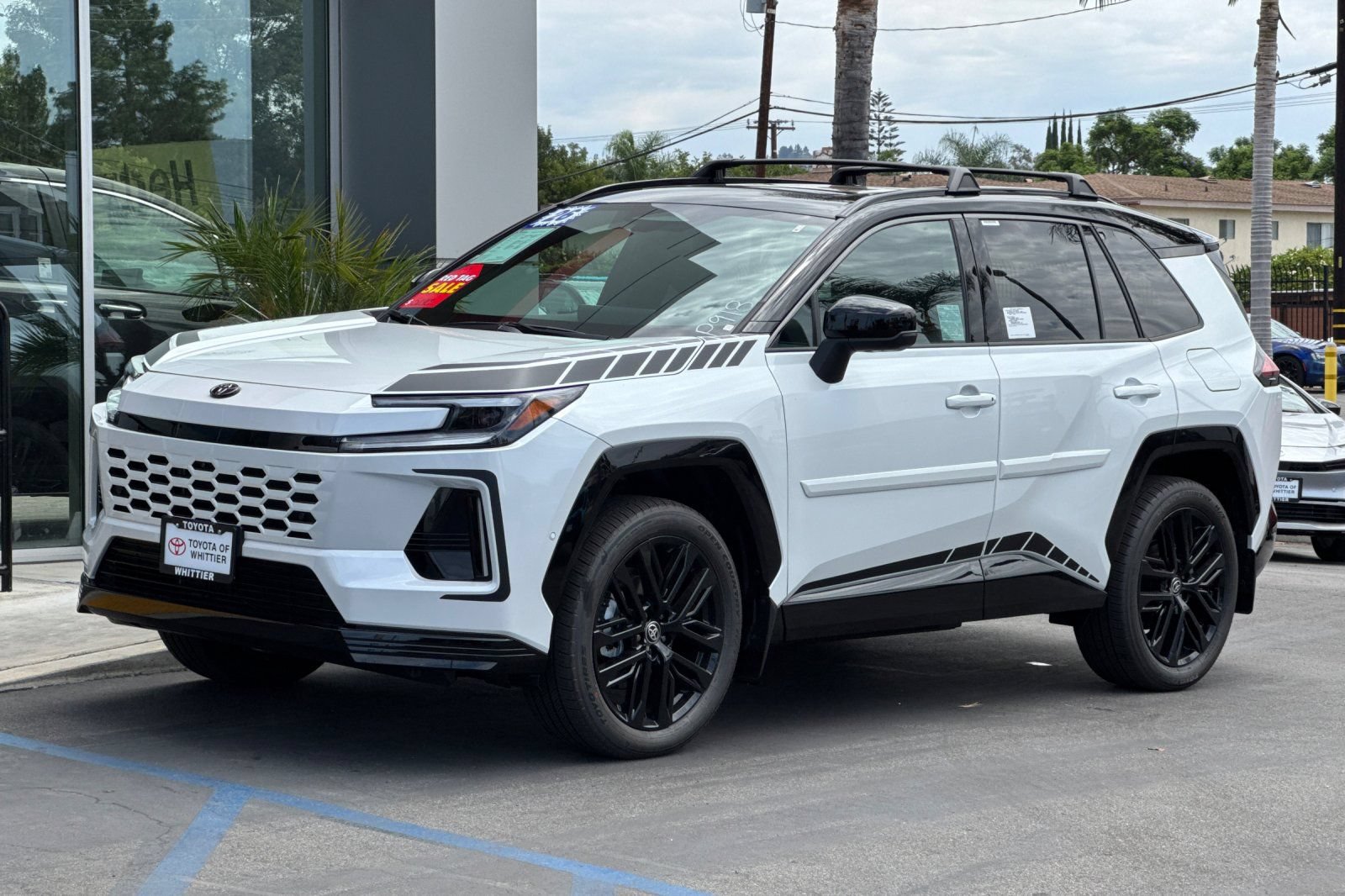 Used 2026 Toyota RAV4 XSE w/ Illumination Package (TMS) AWD/4WD image 10